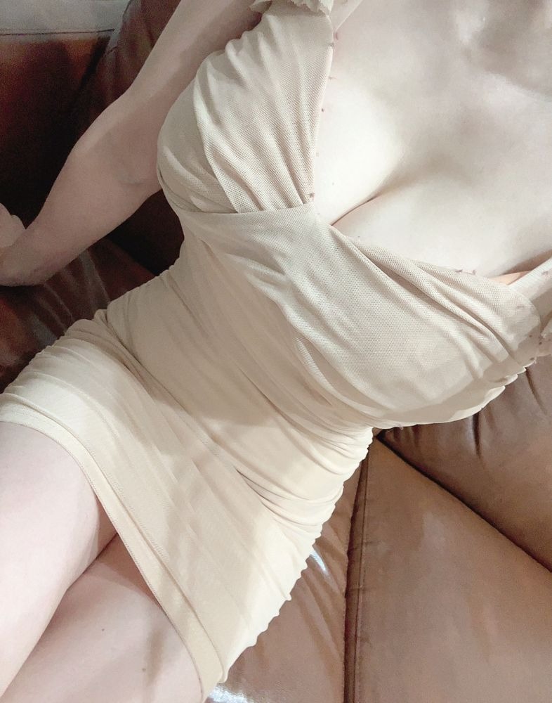 先日の転倒の膝の傷もの画像