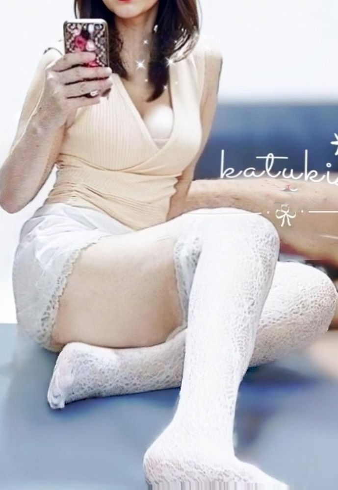 こんにちは✨11月はほの画像